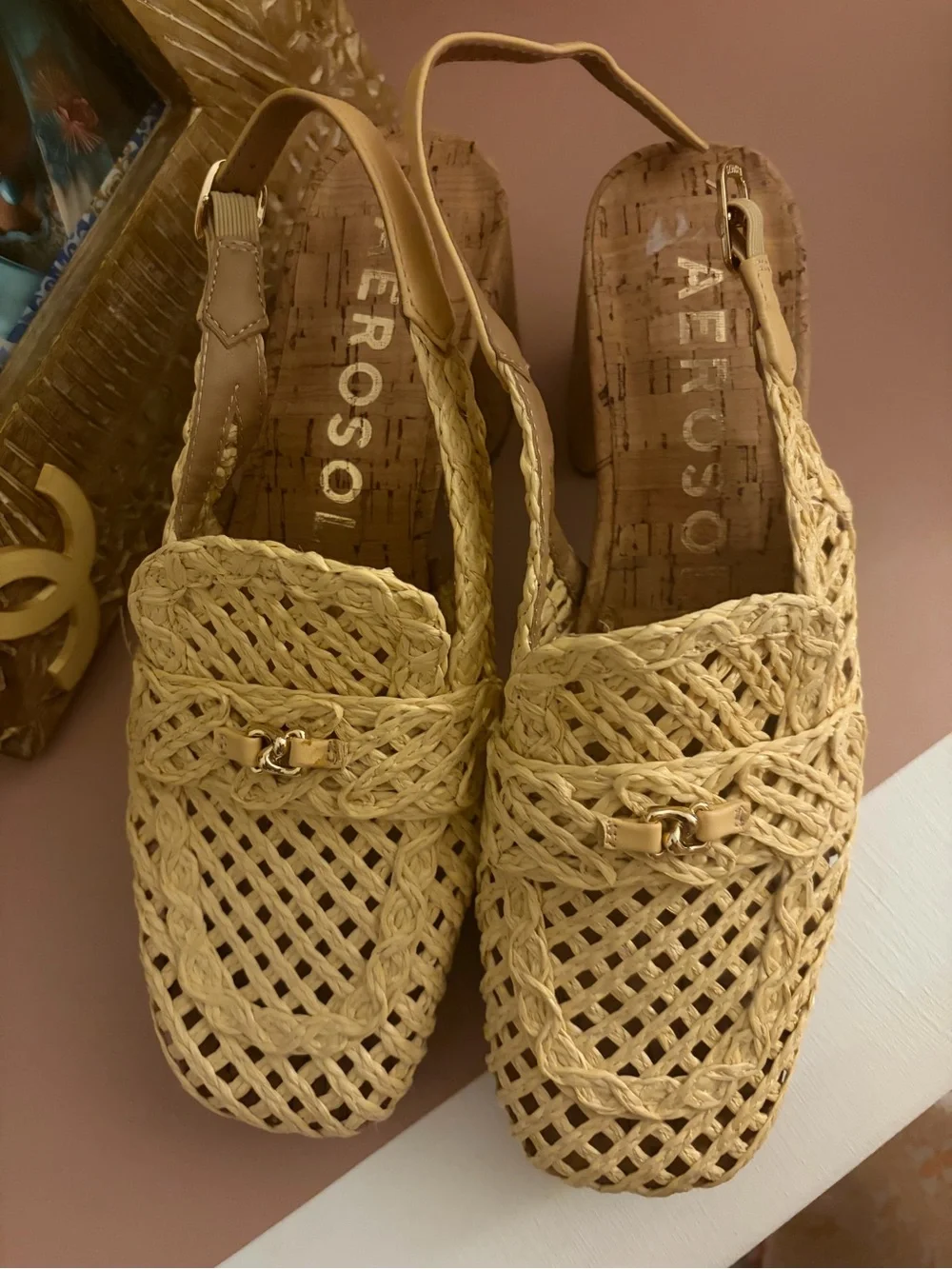Aerosoles Woven Slingback Heeled Sandal “Santiago Raffia” in Natural